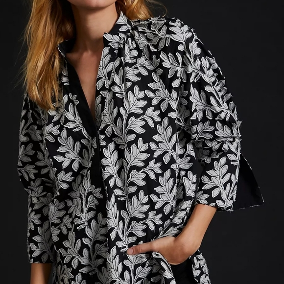 By Anthropologie Popover Blouse Black with Floral Embroidery Size Small - Picture 2 of 9